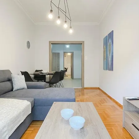 Kodrigktonos Central 77Sqm Apt In Viktoria Athens Exterior photo