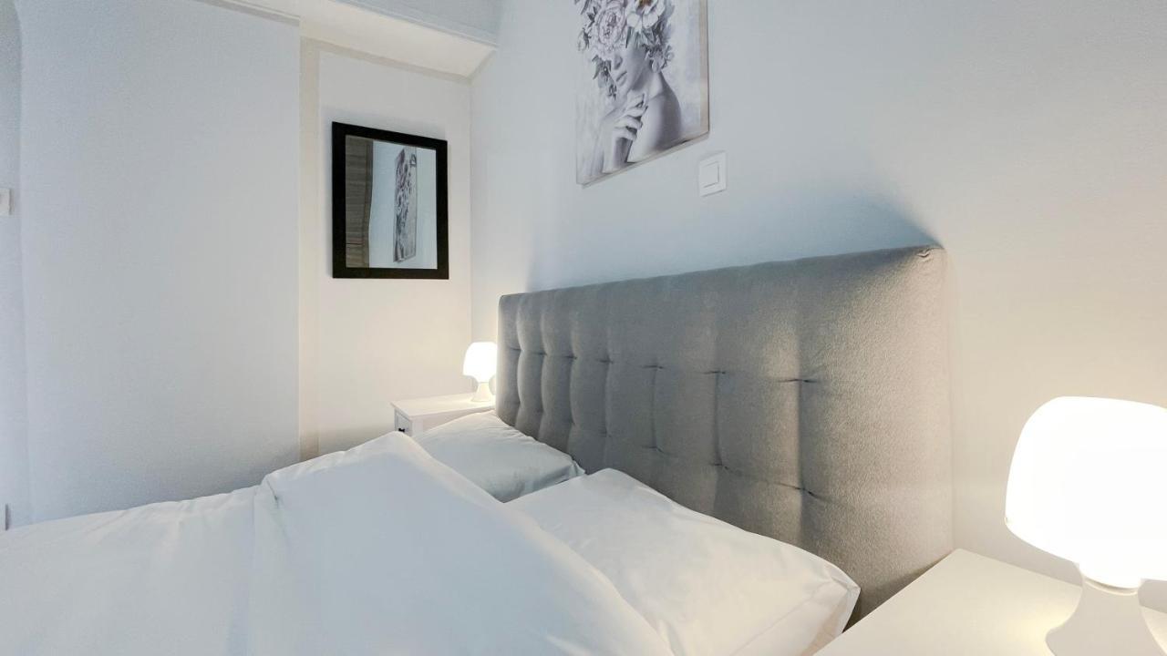 Kodrigktonos 77sqm In Viktoria Apartment Athens